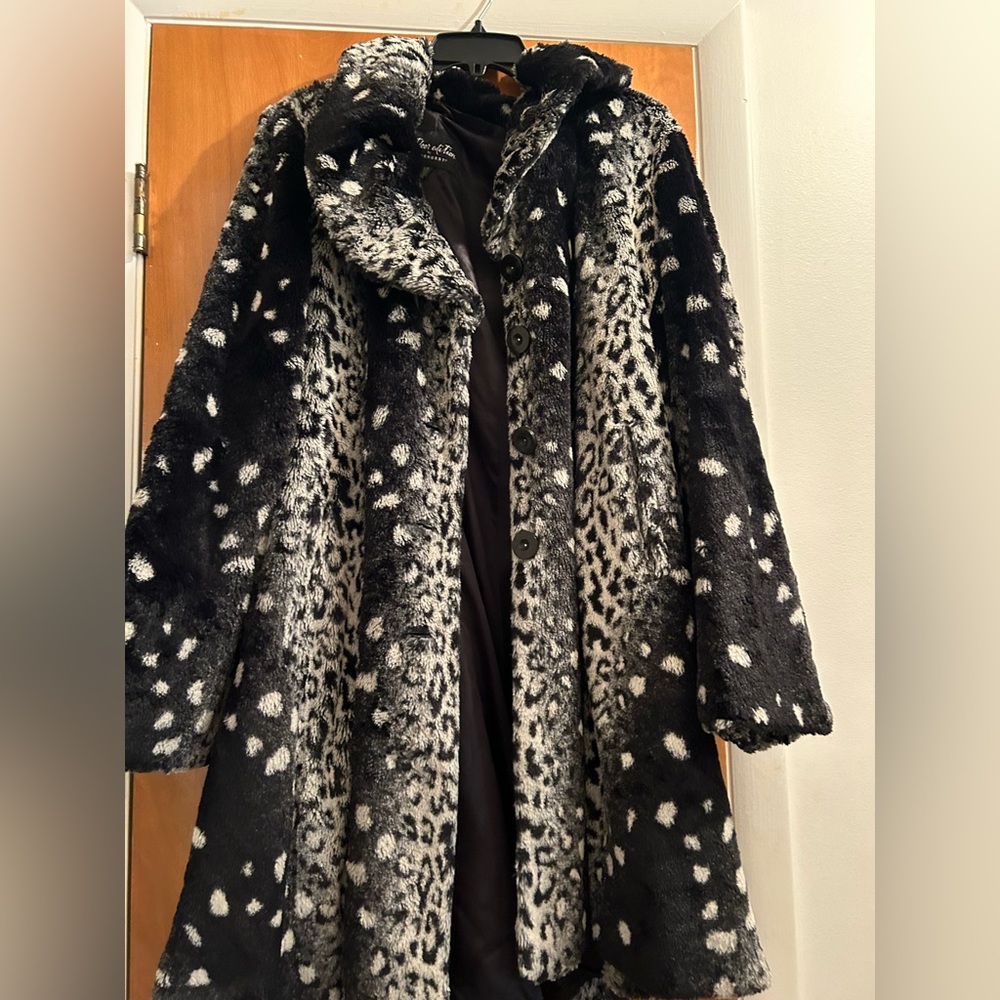 PARKBURST- FUR JACKET- LARGE